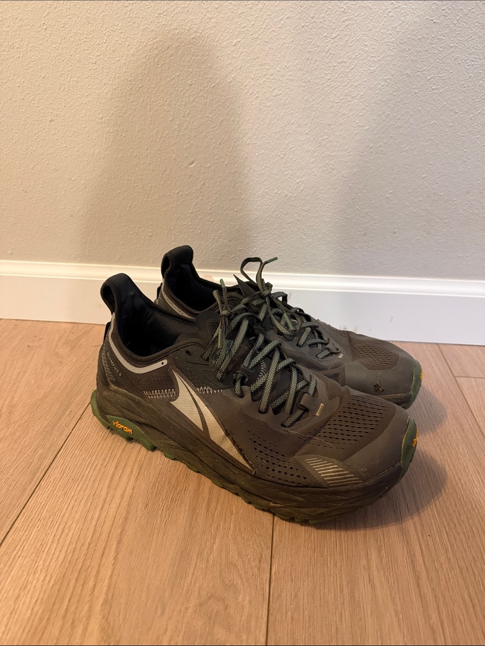 Men's Trail Running Shoes - Olive Green